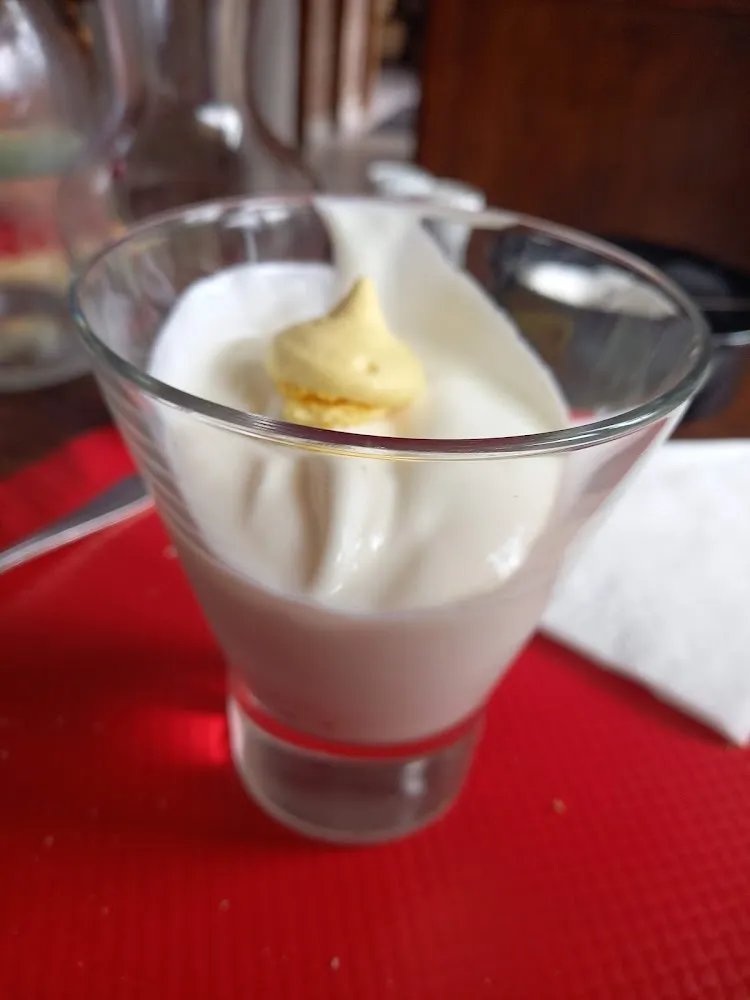 Fromage Blanc Maison Et Petite Meringue Citron